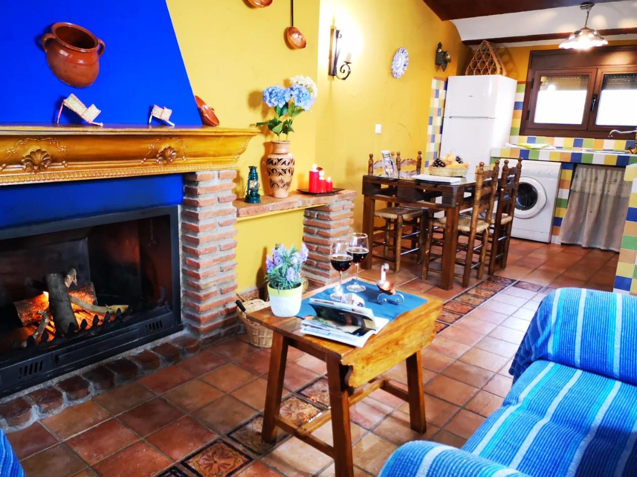 Apartamentos La Suerte Hinojares 외부 사진